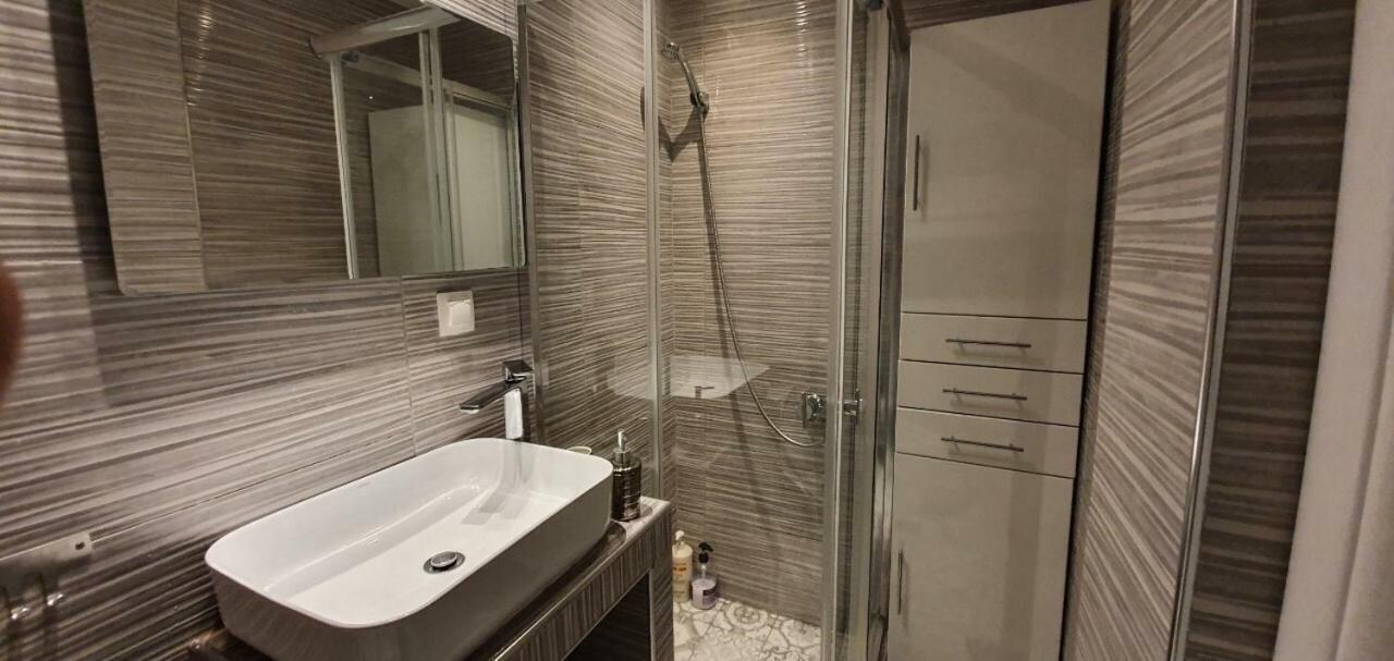 Vivian House Apartment Salonic Exterior foto